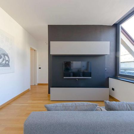 Altido Modern Flat Next To Acquario Genoa Exterior photo