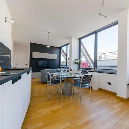 Altido Modern Flat Next To Acquario Genoa Exterior photo