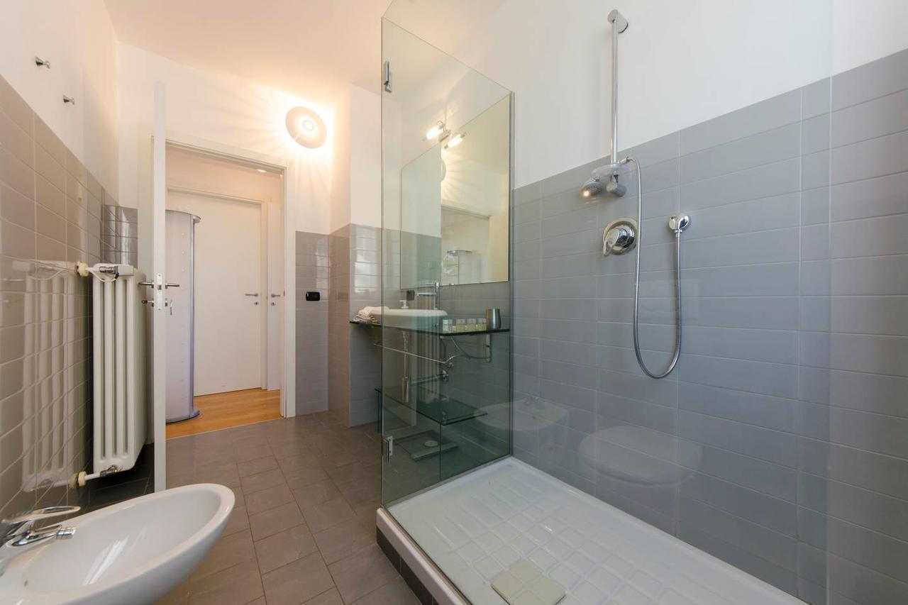 Altido Modern Flat Next To Acquario Genoa Exterior photo